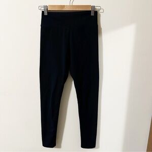 Offline by Aerie OG Regular Rise Black Leggings Size Small